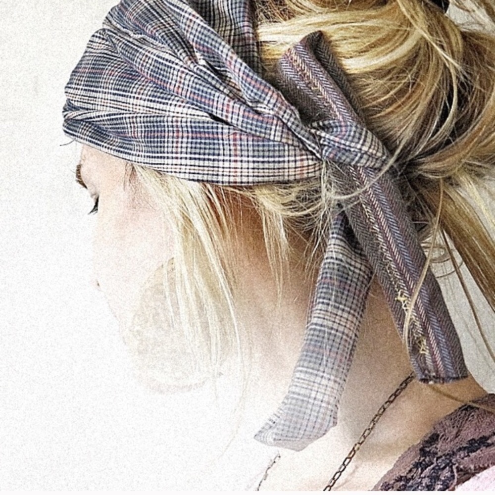 Upcycled tie-back head band from the amazing @londonerus